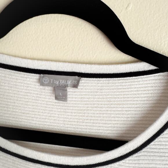 T by Talbots White + Black Colorblock Pocket Long Sleeve Sweater - Large - Picture 3 of 6